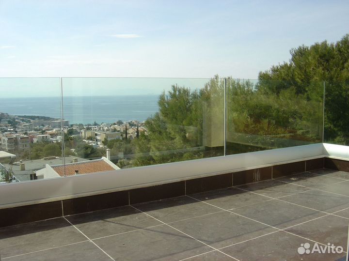 Ограждение для балкона из стекла