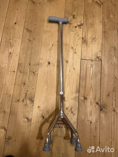 Трость четырехопорная