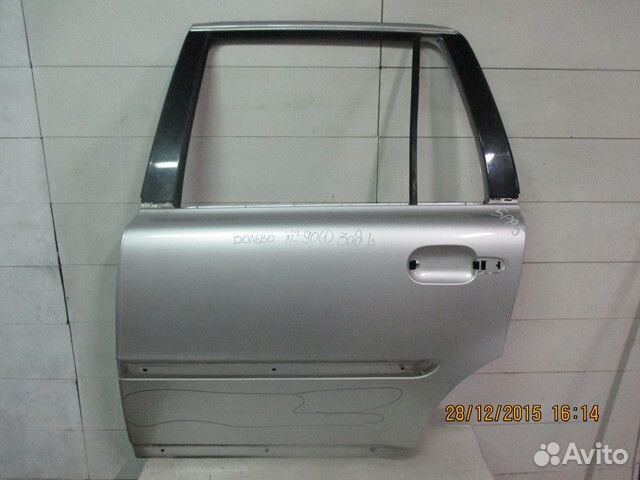 Дверь задняя левая Вольво XC90