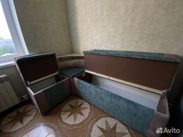 Кухонный / уголок / диван / угловой