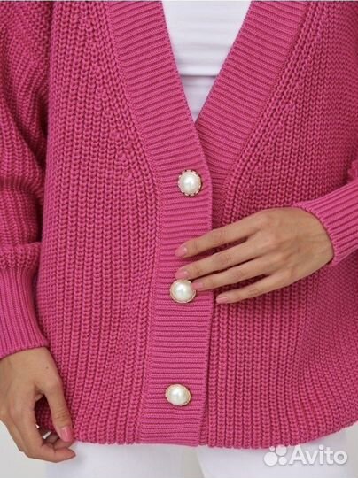 Кардиган на пуговицах женский