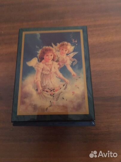 Музакальная шкатулка для драгоценностей