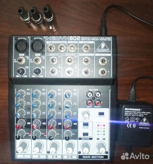 Behringer Xenyx 802 микшерский пульт