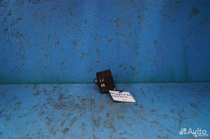 Расходомер воздуха Mazda 3 1974002010