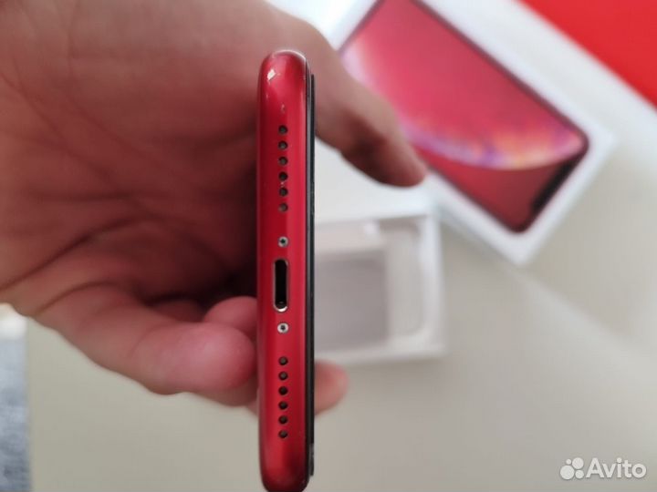 iPhone Xr, 64 ГБ