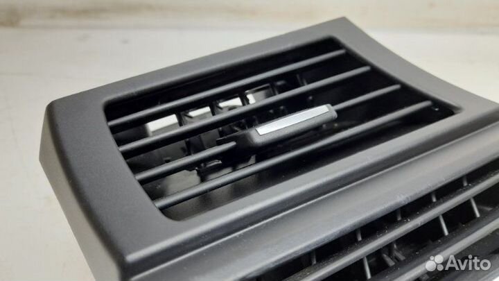 Дефлектор передний левый Bmw X5 E70 3.0 2012