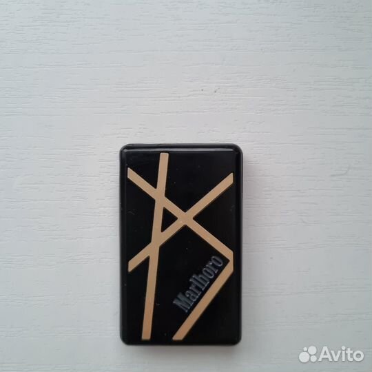 Зажигалка marlboro