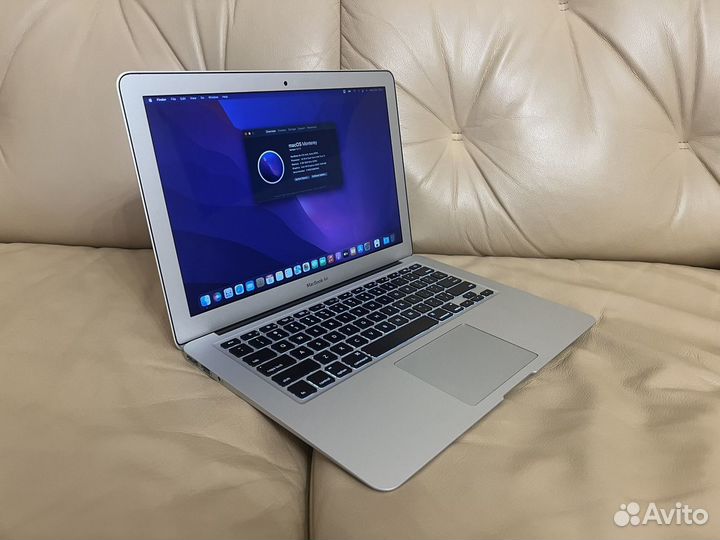 Apple Macbook Air 13 (2015)
