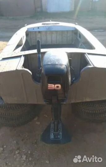 Продам мотооную лодку с прицепом