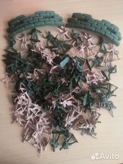 Набор солдатиков