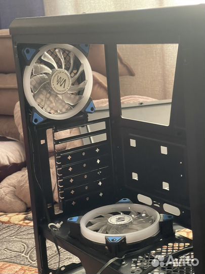 Корпус aerocool cylon