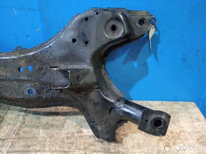 Подрамник передний Toyota Rav4 Xa20 2000-2007