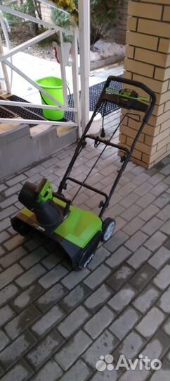 Снегоуборщик электрический бу