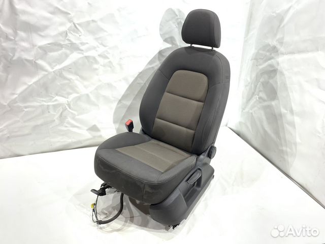 Сидения Audi Q3 8U