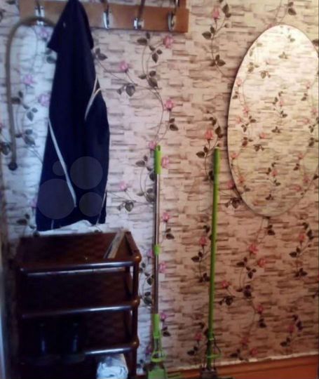 2-к. квартира, 43 м², 3/5 эт.