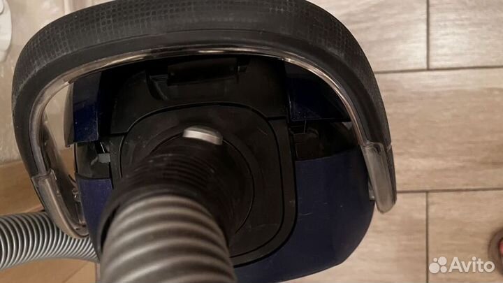 Пылесос Electrolux Z 8870 UltraOne с турбощеткой