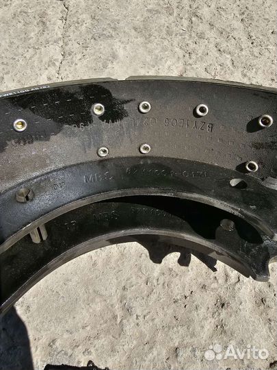 Тормозная колодка granning 310*190 61542Q