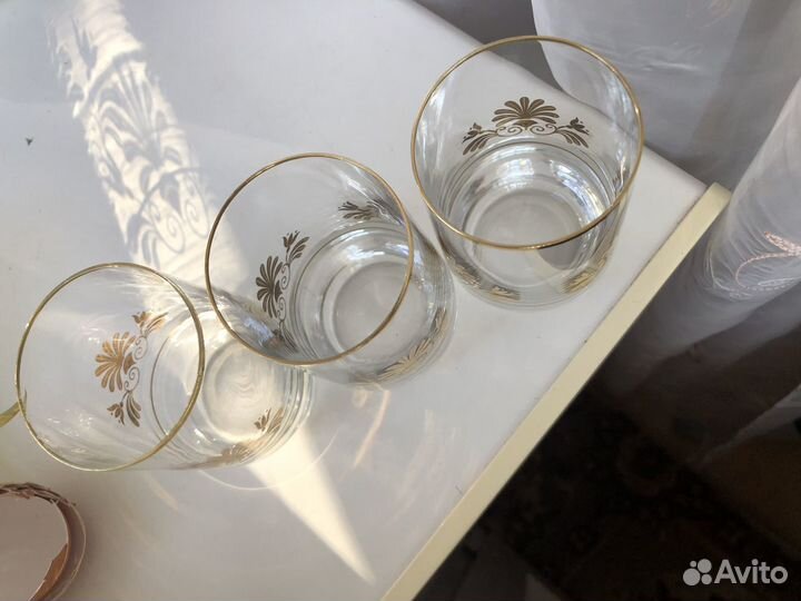 Красивые бокалы с позолотой