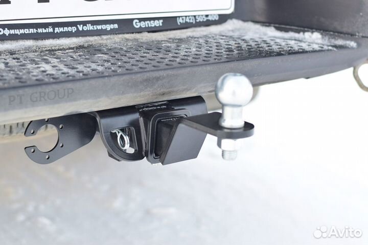 Фаркоп (тсу) квадрат, для Volkswagen Amarok с 2010