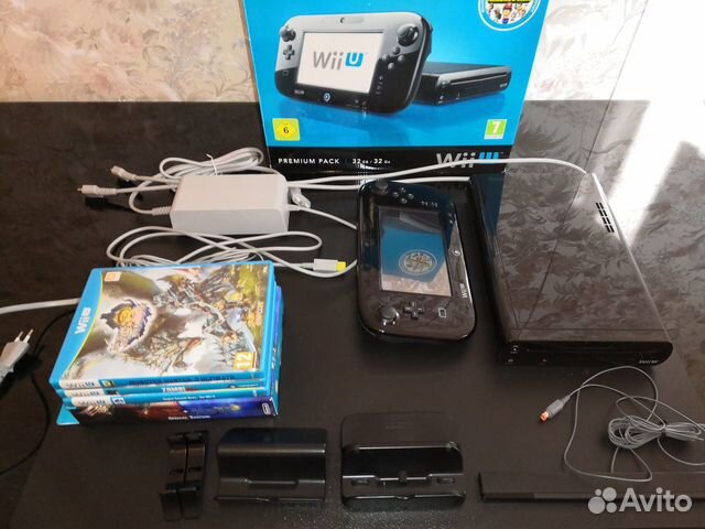 Nintendo Wii U Premium Pack 32 GB + 5 Games
