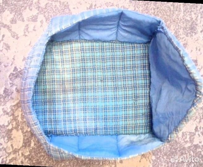 Лежанка для кошки