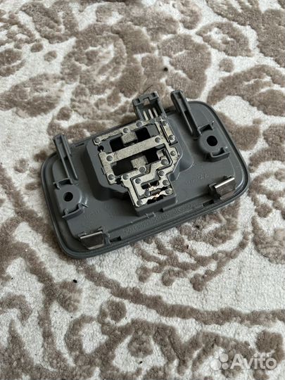 Салонный плафон Kia Rio UB и Hyundai Accent