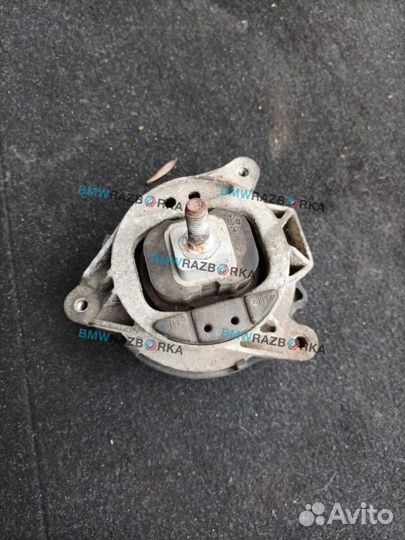Подушка крепления двигателя левая BMW 3 6787657