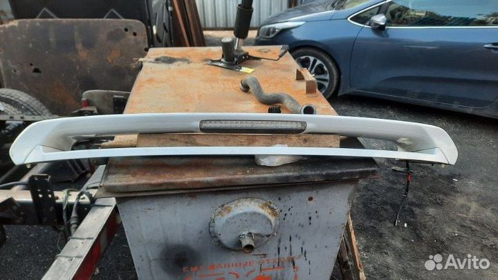 Спойлер задний Subaru Legacy BL5 EJ20X 2007