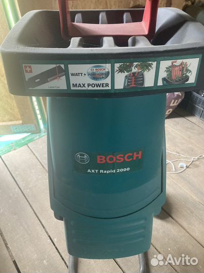Измельчитель веток Bosch AXT Rapid 2000