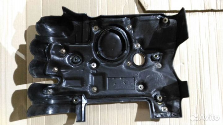 Крышка двс декоративная Киа Спортейдж после 99г 2л