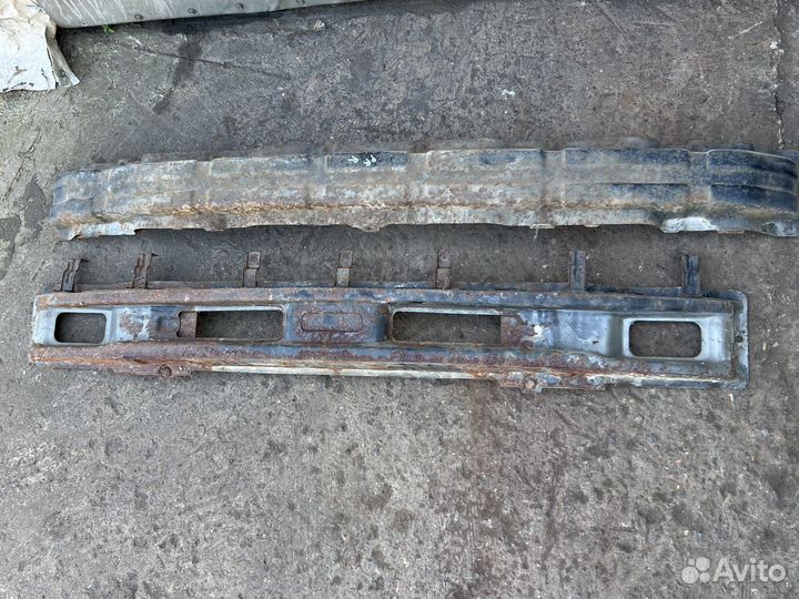 Усилитель бампера Киа Преджио перед зад