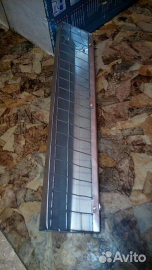 Поддоны,кормушки,клетки на заказ