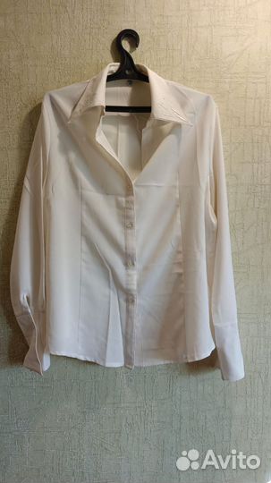 Брючный костюм женский тройка