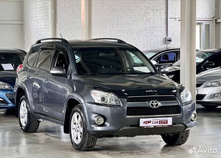 Toyota RAV4 2.4 AT, 2010, 204 000 км