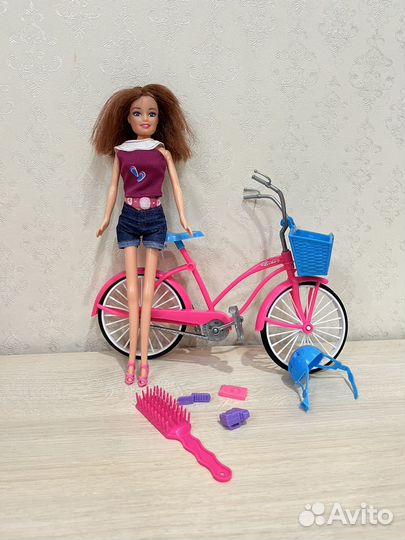 Игрушка Барби с велосипедом