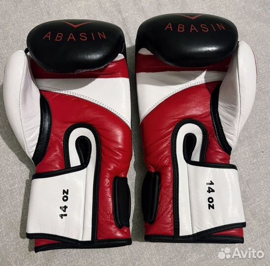 Боксерские перчатки Abasin 14 oz