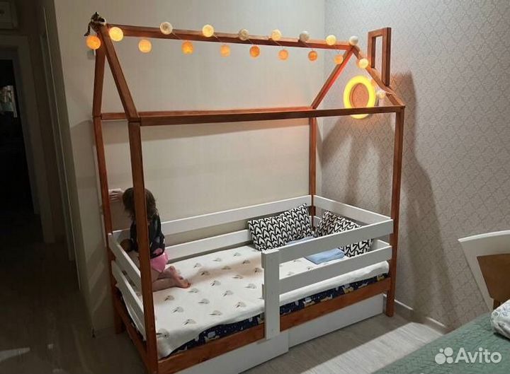 Кровать домик комбинированная 160х80