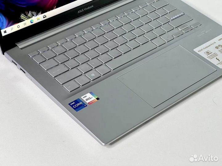 Новый Asus VivoBook 14