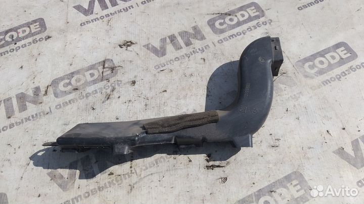 Воздуховод салона правый Opel Meriva A