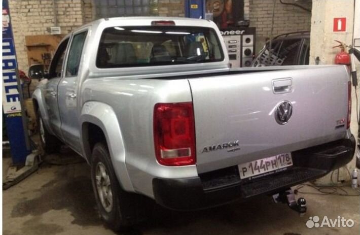 Фаркоп Фольксваген (Volkswagen) Amarok 2010- быст