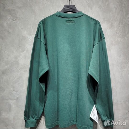 Зеленый лонгслив Vetements