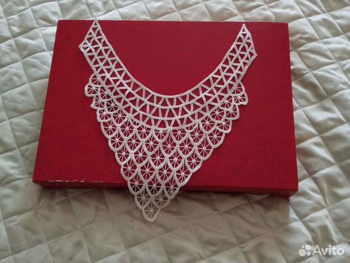 Воротник на платье