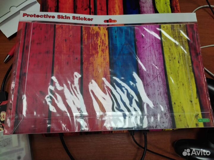 Виниловая наклейка для Sony Playstation 4 (PS4)