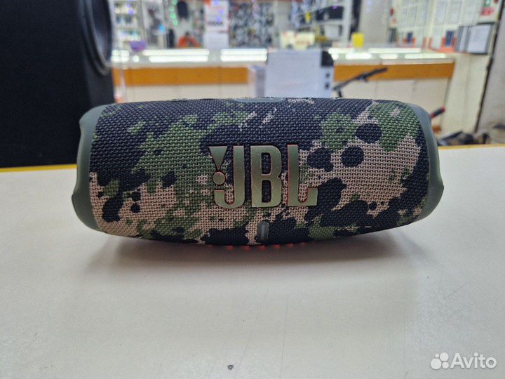 Портативная акустика JBL charge 5