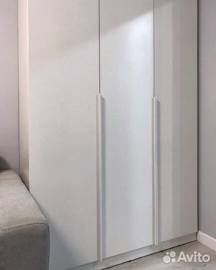 Шкаф по индивидуальным проектам в комнату