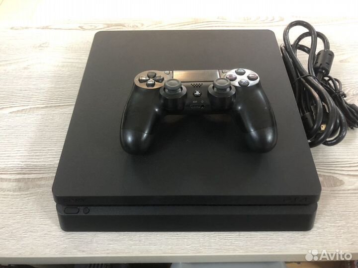 PS4 slim