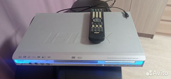 Видеомагнитофон panasonic, dvd BBK