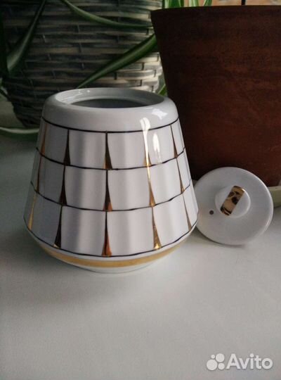 Сахарница из сервиза золотая клетка Вербилки