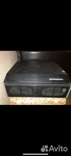 Катушечный магнитофон