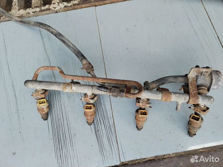 Топливная рампа на Volvo 940